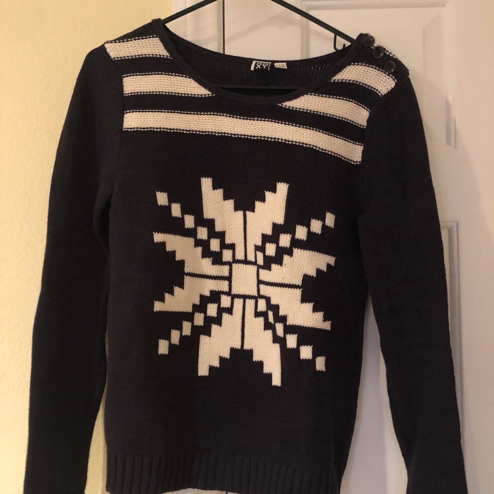 Roxy navy and white sweater